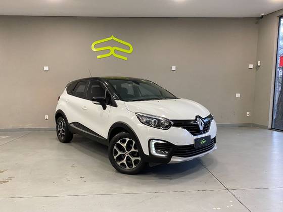 RENAULT CAPTUR 1.6 16V SCE FLEX INTENSE X-TRONIC RENAULT CAPTUR 1.6 16V SCE FLEX INTENSE X-TRONIC